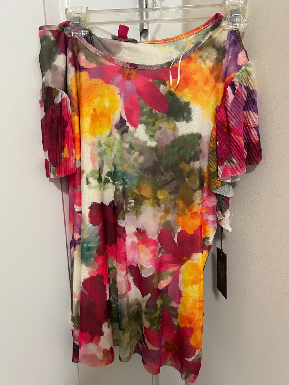 Vince Camuto Multicolor Floral Cold-Shoulder Tunic